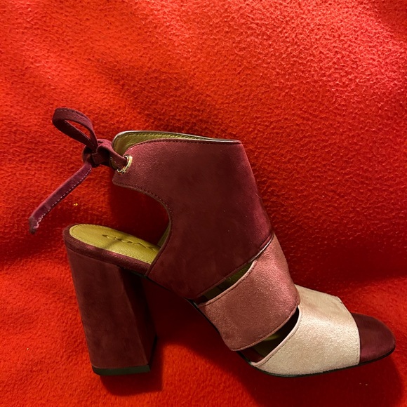 Coach Tri Color Block Hill Sandals - Picture 3 of 8